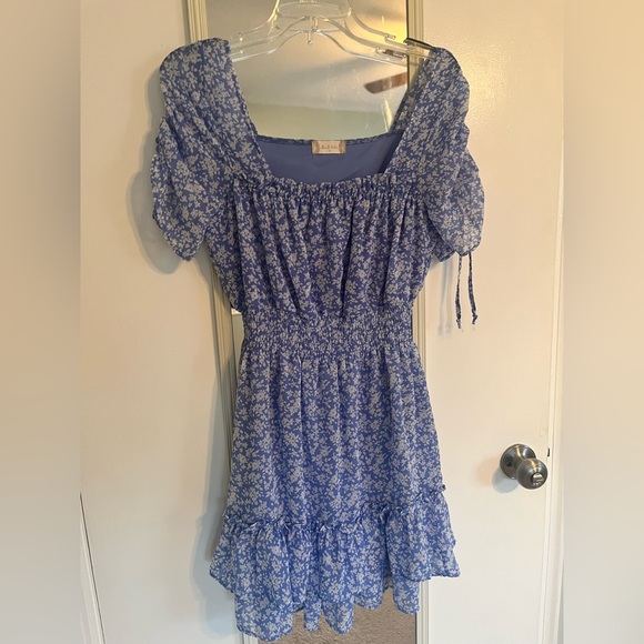 Altar'd State Dresses & Skirts - Altar'd State Blue Floral Mini Dress
